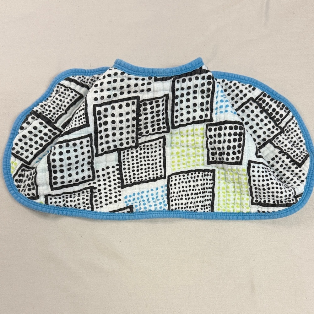 🐥 Aden + Anais - Muslin Cotton burpy bib